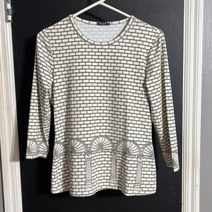 J. MCLAUGHLIN Catalina Cloth Signature Top Size: S